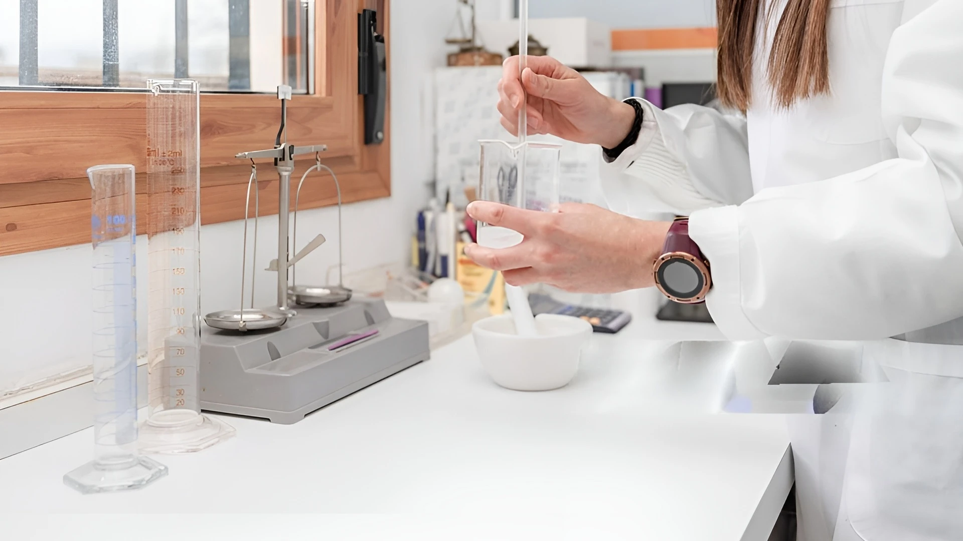 Skills and Qualifications Required play an important role in helping pharmacy technicians meet employer expectations and succeed in a variety of healthcare settings.
