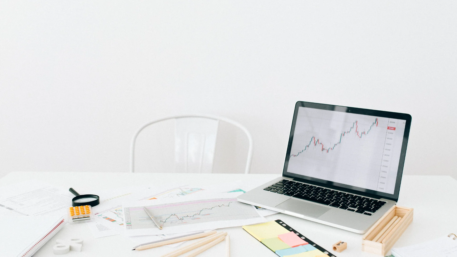 What is the Digital Marketing Strategy That Tracks Users Across the Web?